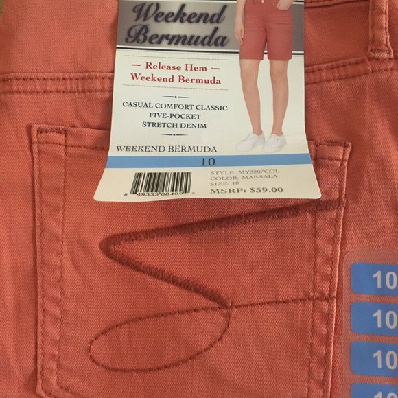 Seven7 Pants - SEVEN7  WEEKEND BERMUDA SHORTS NWT -  COLOR - MARSALA  SIZE - 10